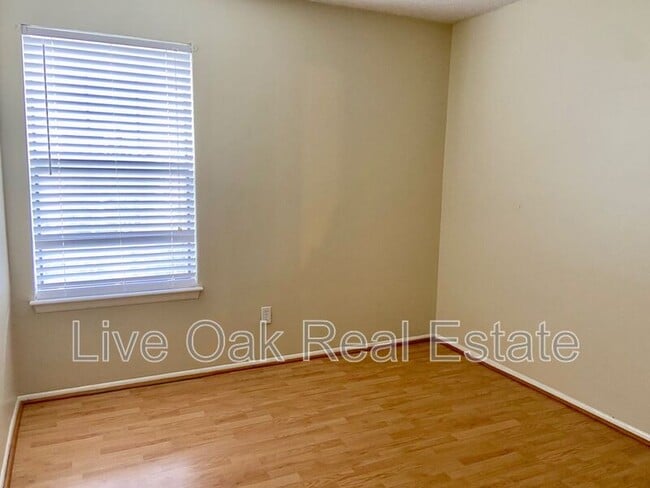 Building Photo - 4160 Thalia Station Cir