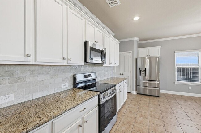 Building Photo - 14344 Artisan Dr