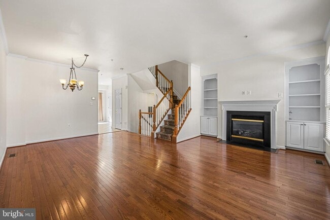 Building Photo - 129 Hearth Ct