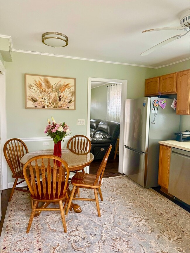 Building Photo - 24 Johnathan Rd