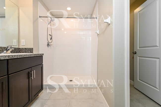 Building Photo - Life Just Got Better!