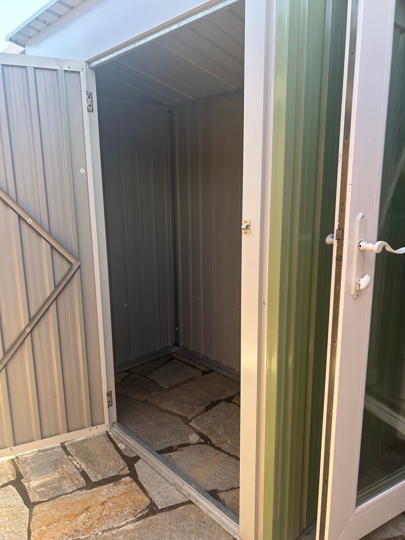 Building Photo - 222 Jackson St