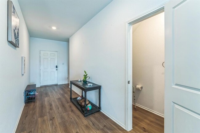 Building Photo - 232 Rancho Del Cielo Ln