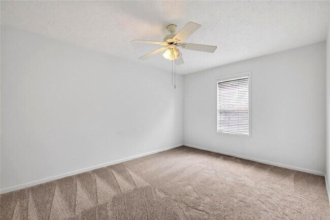 Building Photo - 4502 Legend Hollow Ln