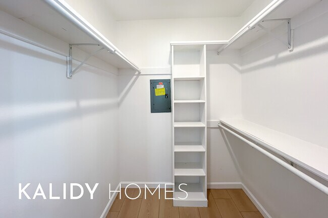 Building Photo - 3501 Baird Dr