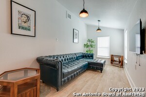 Building Photo - 530 Pruitt Ave