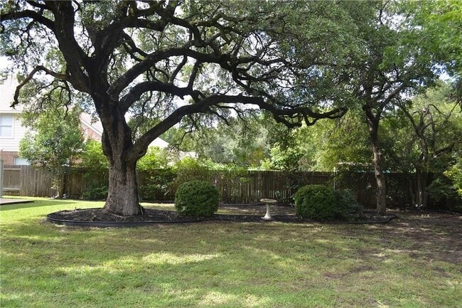 Building Photo - 17305 Montana Falls Dr