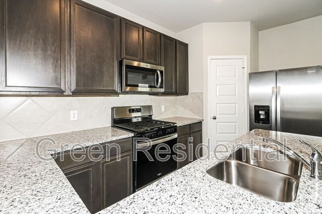 Building Photo - 5122 Hector Gustavo Dr