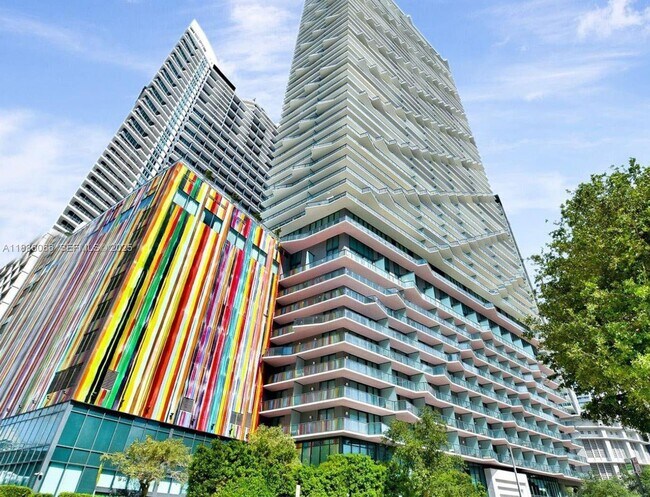 Building Photo - 1300 S Miami Ave