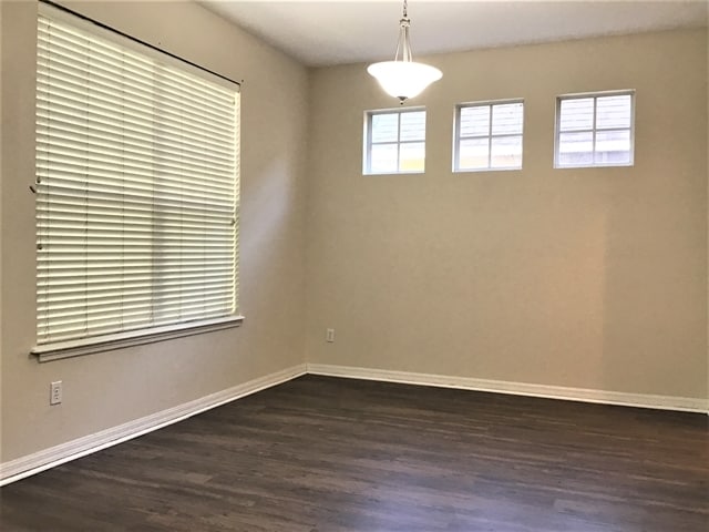 Building Photo - 12627 Lake Sawyer Dr
