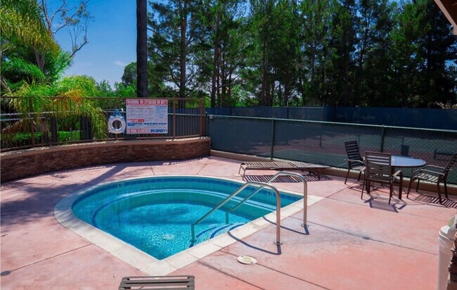 Building Photo - 7750 E Portofino Ave