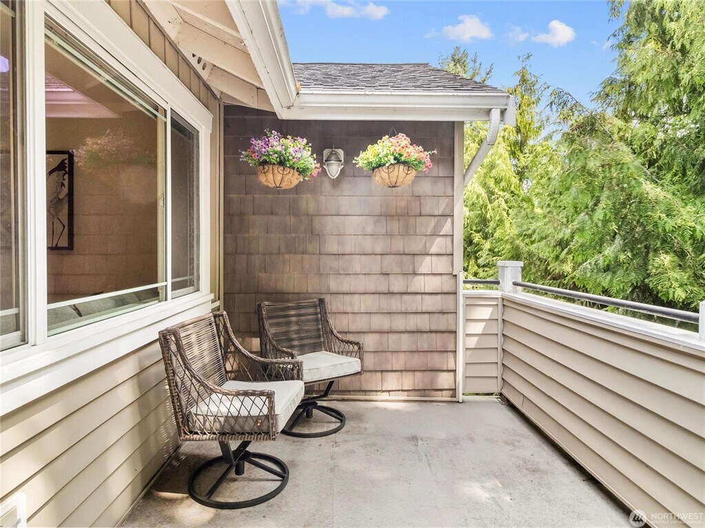 Building Photo - 13511 97th Ave E