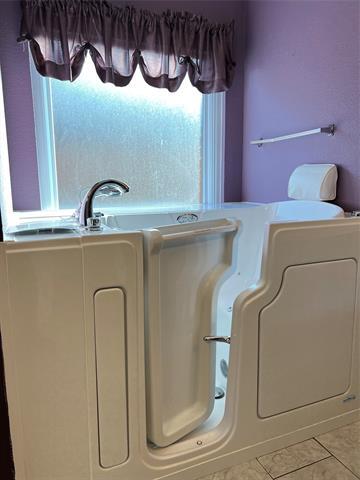 Building Photo - 6015 Harwood Crossing Dr