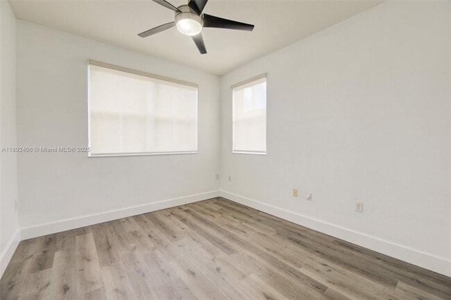 Building Photo - 8039 NW 108th Pl