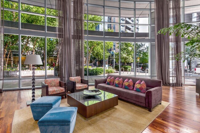 Building Photo - John Ross - 8th floor south waterfront studio w/parking/most utilities/concierge