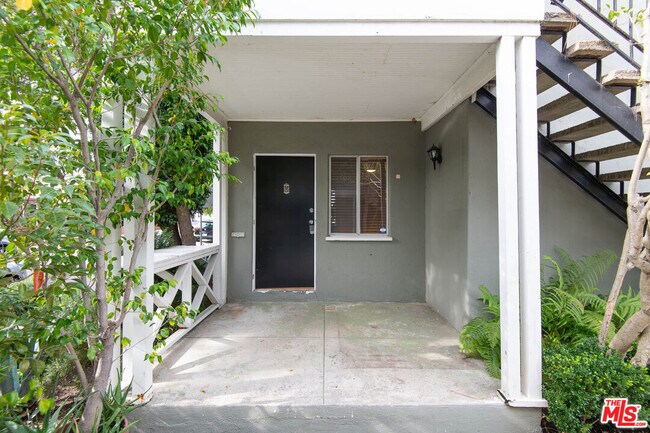 Building Photo - 9025 Rangely Ave