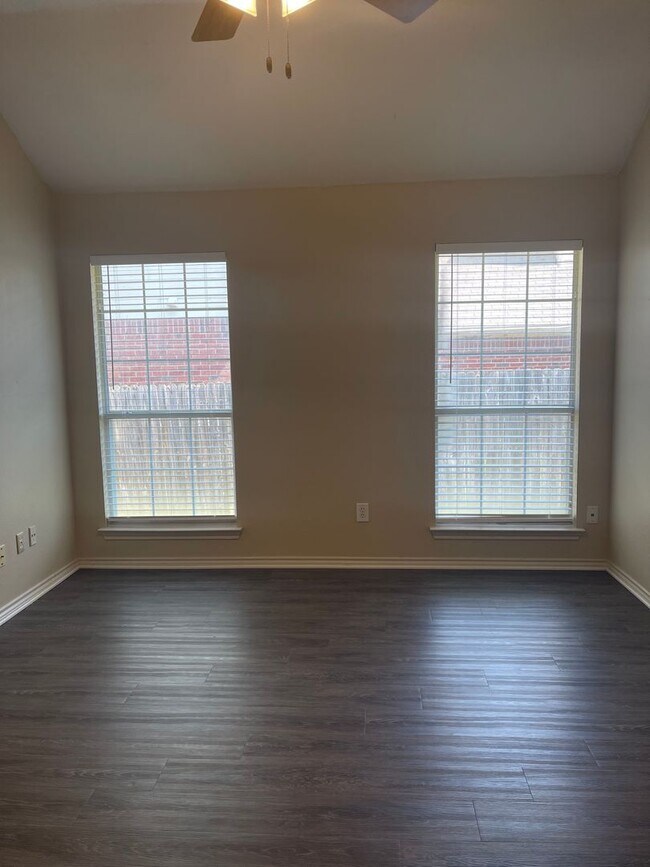 Building Photo - PICTURE PERFECT 3/2 Home in Superb Location in Highly Desirable Park Glen Neighborhood!(( Keller ...