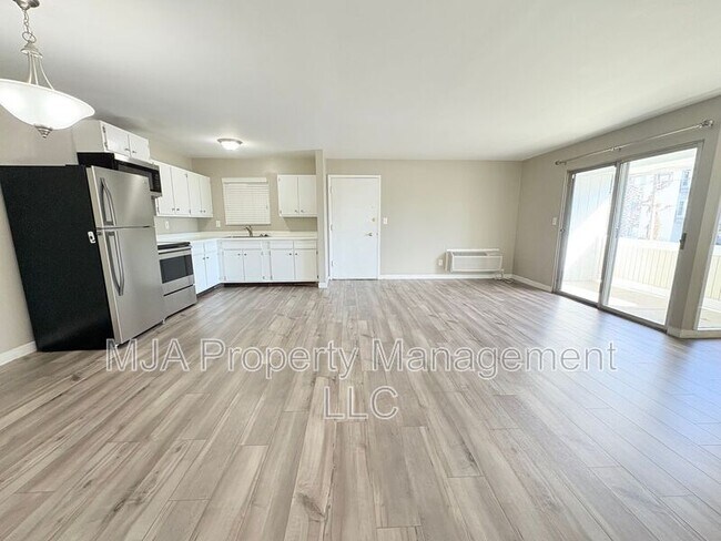 Building Photo - 2640 W 3800 S