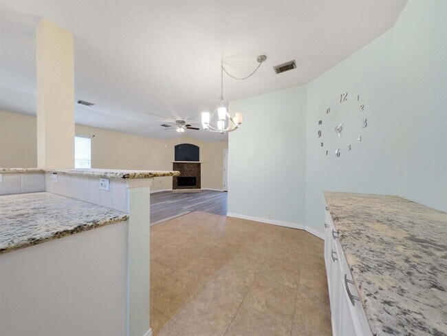 Building Photo - 4927 Deep Glen Ln