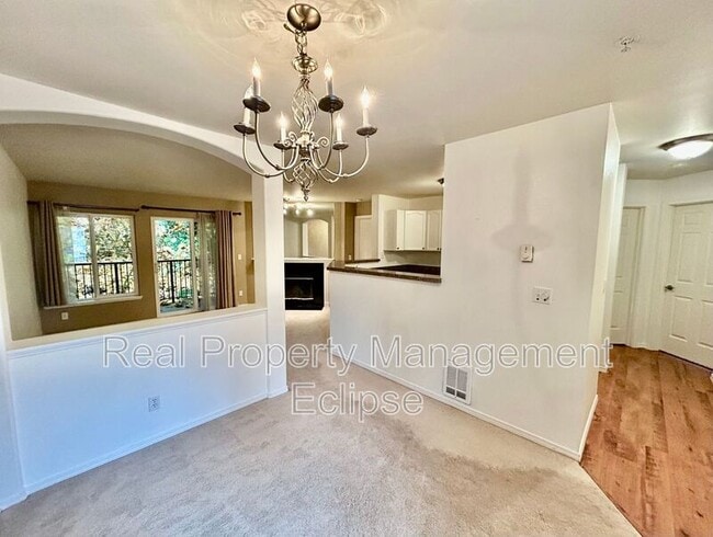 Building Photo - 5000 NW Village Park Dr