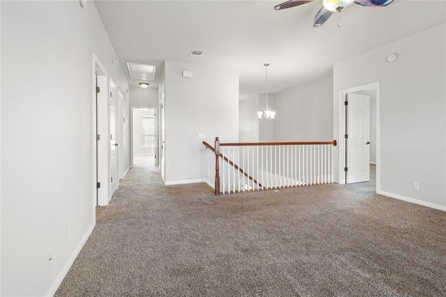 Building Photo - 3807 Links Ln