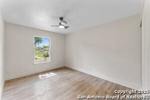 Building Photo - 4119 Tamarak Dr