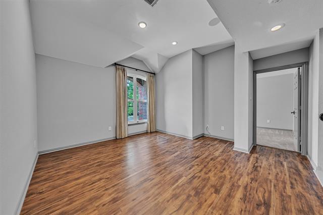 Building Photo - 2417 Bonham Tr