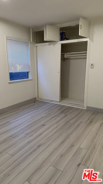 Building Photo - 11223 Emelita St