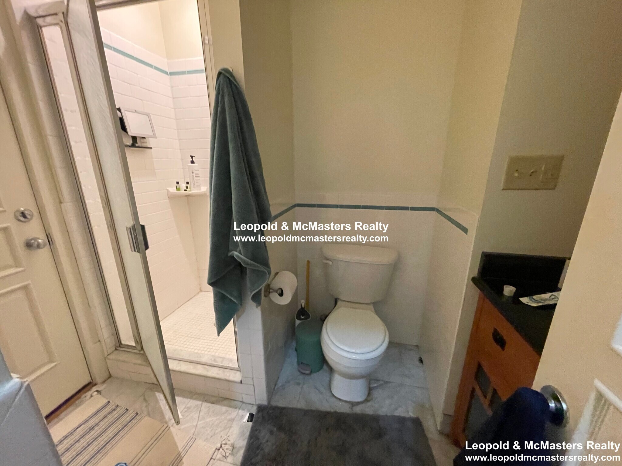 Building Photo - 195 Commonwealth Ave