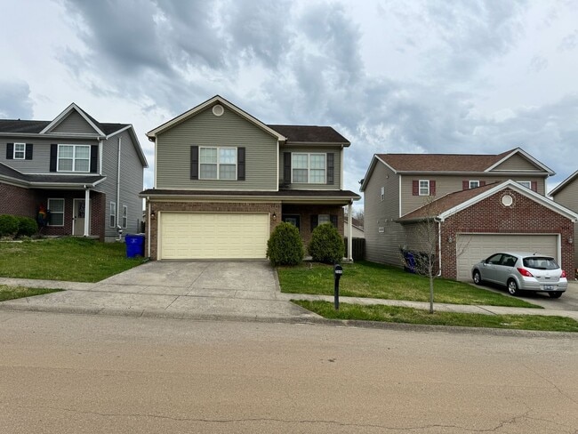 Building Photo - Beautiful 4 Bedroom in Kearney Ridge