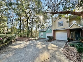 Building Photo - Beautifully Updated 2BR/2BA Corner Lot Home in Mill Pond – Monticello