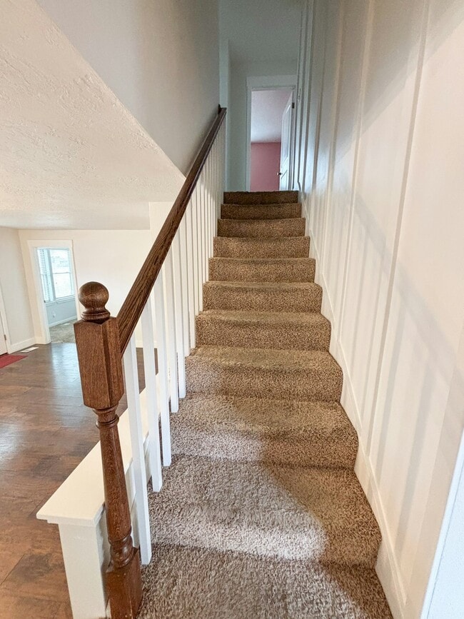 Building Photo - 1657 N 645 W St