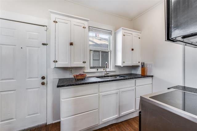 Building Photo - 2020 College Ave