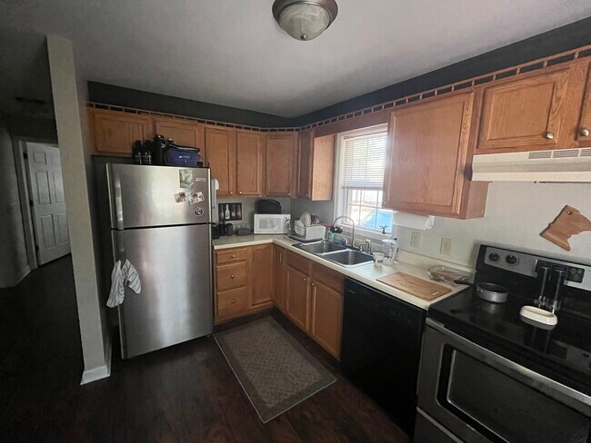 Building Photo - 276 Isle Of Pines Rd