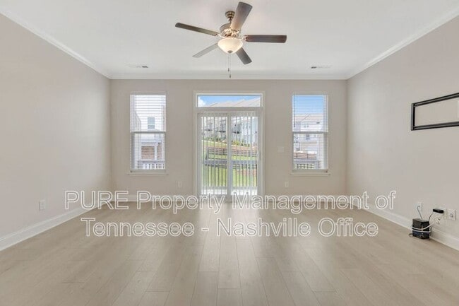Building Photo - 3314 Tasker Dr