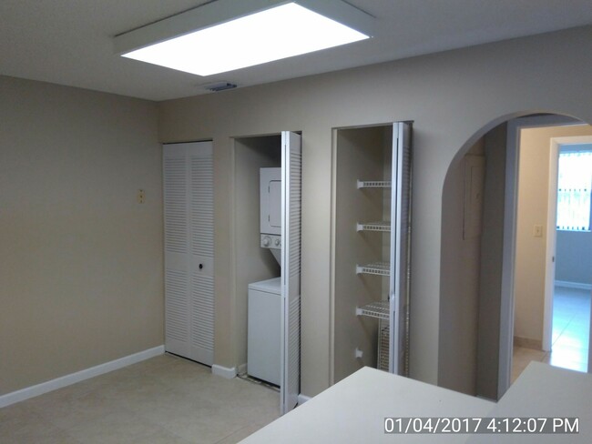 Building Photo - 3rd Floor Condo in Grand Marquis - Plantat...