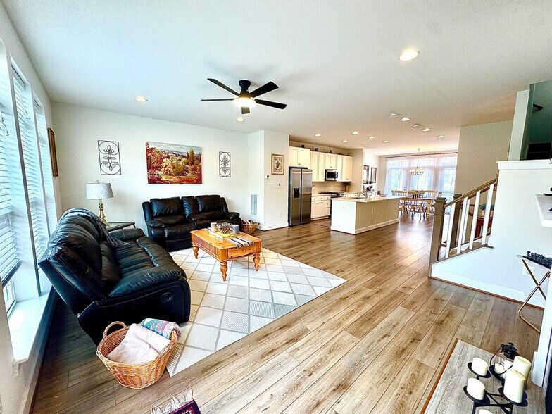 Building Photo - 5205 Ridgeview Retreat Dr