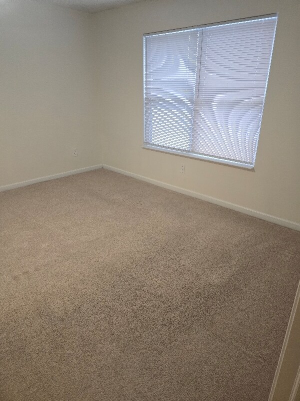 Building Photo - 8360 Sotheby Dr