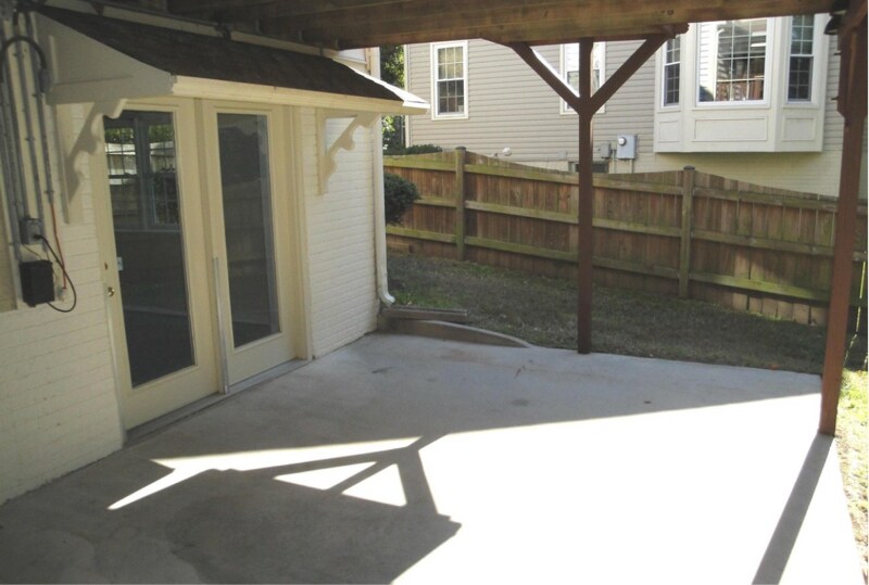 Building Photo - 12324 Knightsbridge Dr