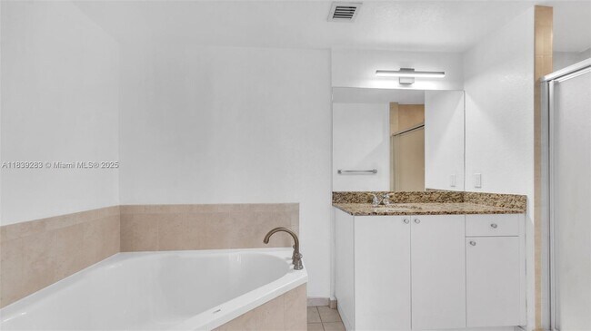 Building Photo - 1830 Radius Dr