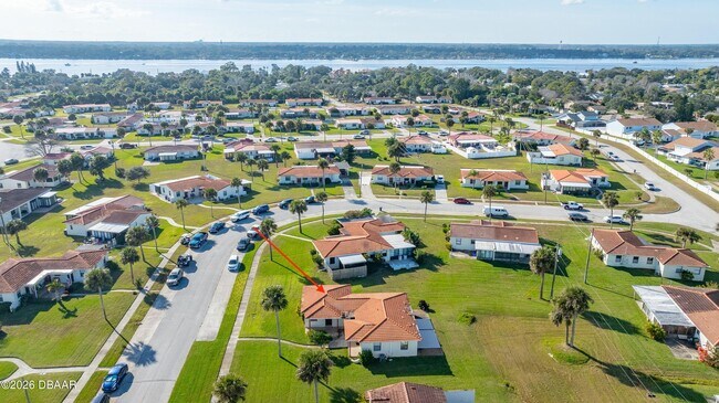 Building Photo - 11 Oriole Cir