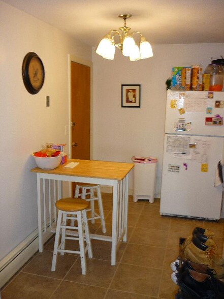 Apt 6 - 36 Dighton St