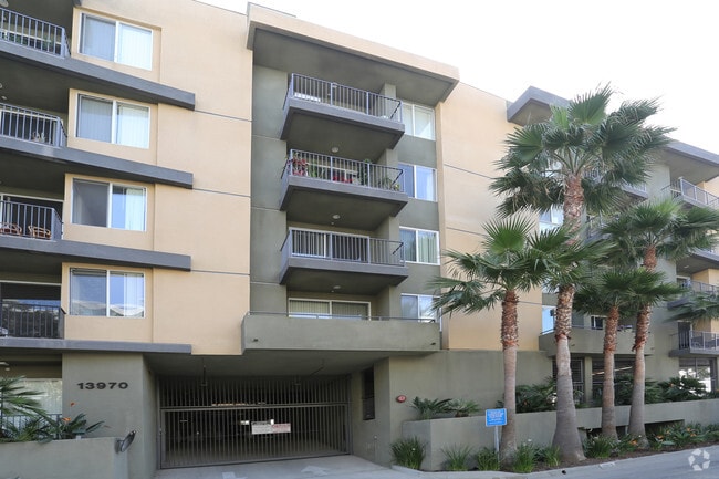 Building Photo - Riviera Collection