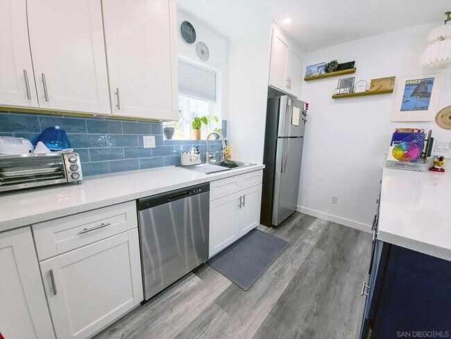Building Photo - 3080 Ivy St