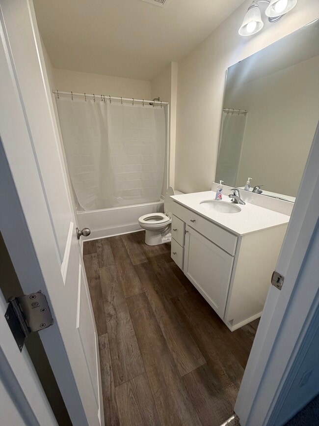 Building Photo - 6019 Willutuck Dr