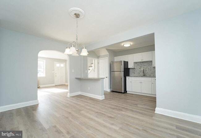 Building Photo - 809 Braeside Rd