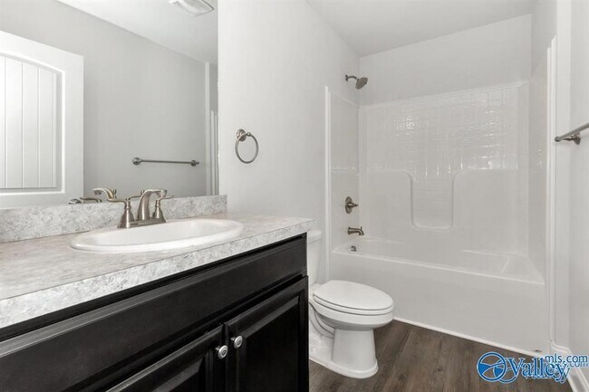 Building Photo - 283 Harold Murphy Dr