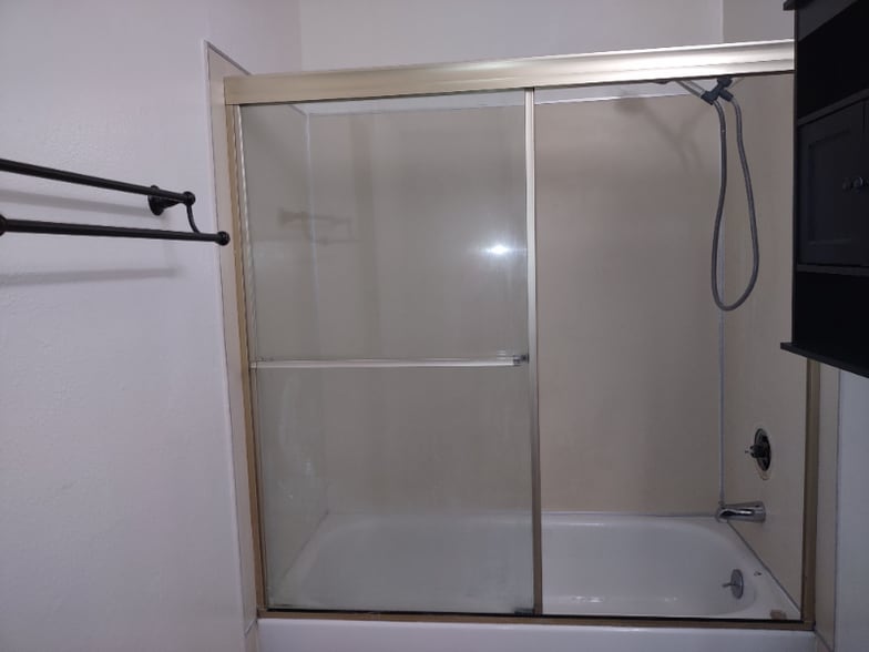 Building Photo - 9279 Corinthian Cir