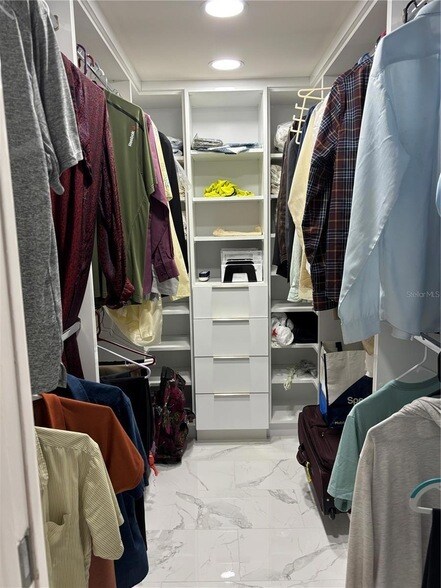 Building Photo - 1390 Gulf Blvd