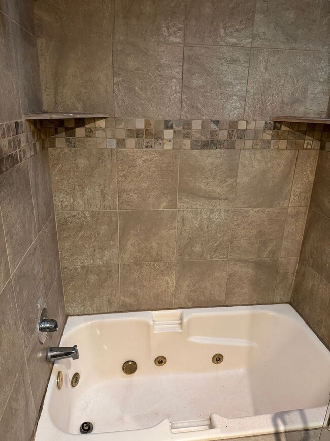 Building Photo - 29866 Carol Ave